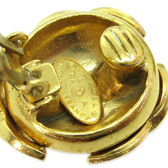 Chanel Triple CC Earrings Clip-On Gold - Picture 3 of 4